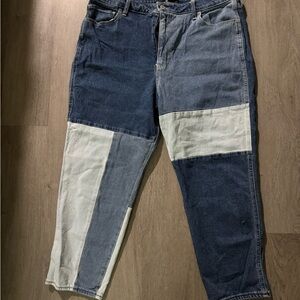 Hollister Women's High Rise Two-Tone Jeans